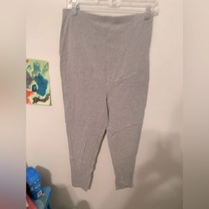 Maternity comfy leggings